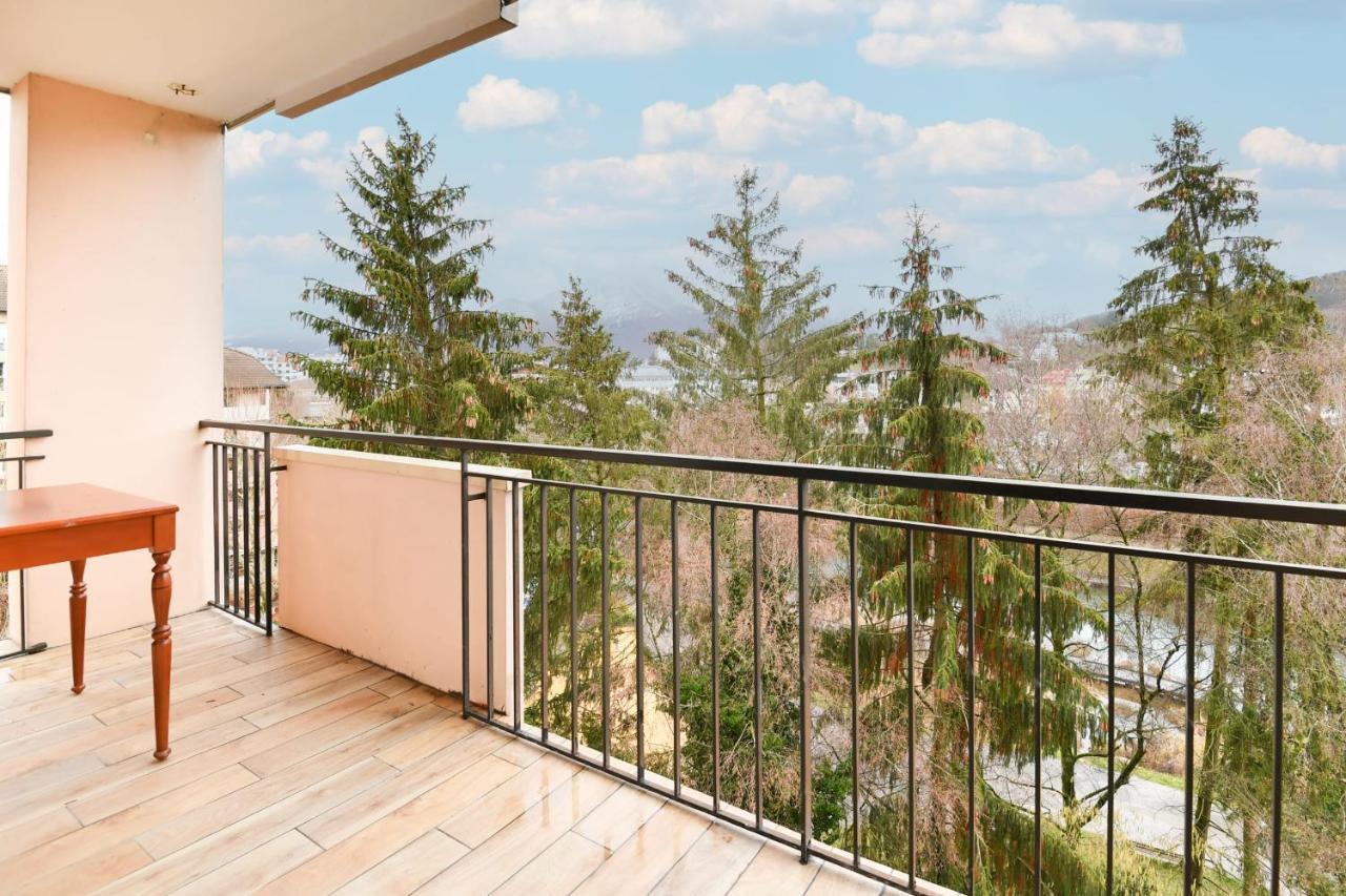 Nice Apartment With Balcony Very Close To The City Center Annecy Exterior foto