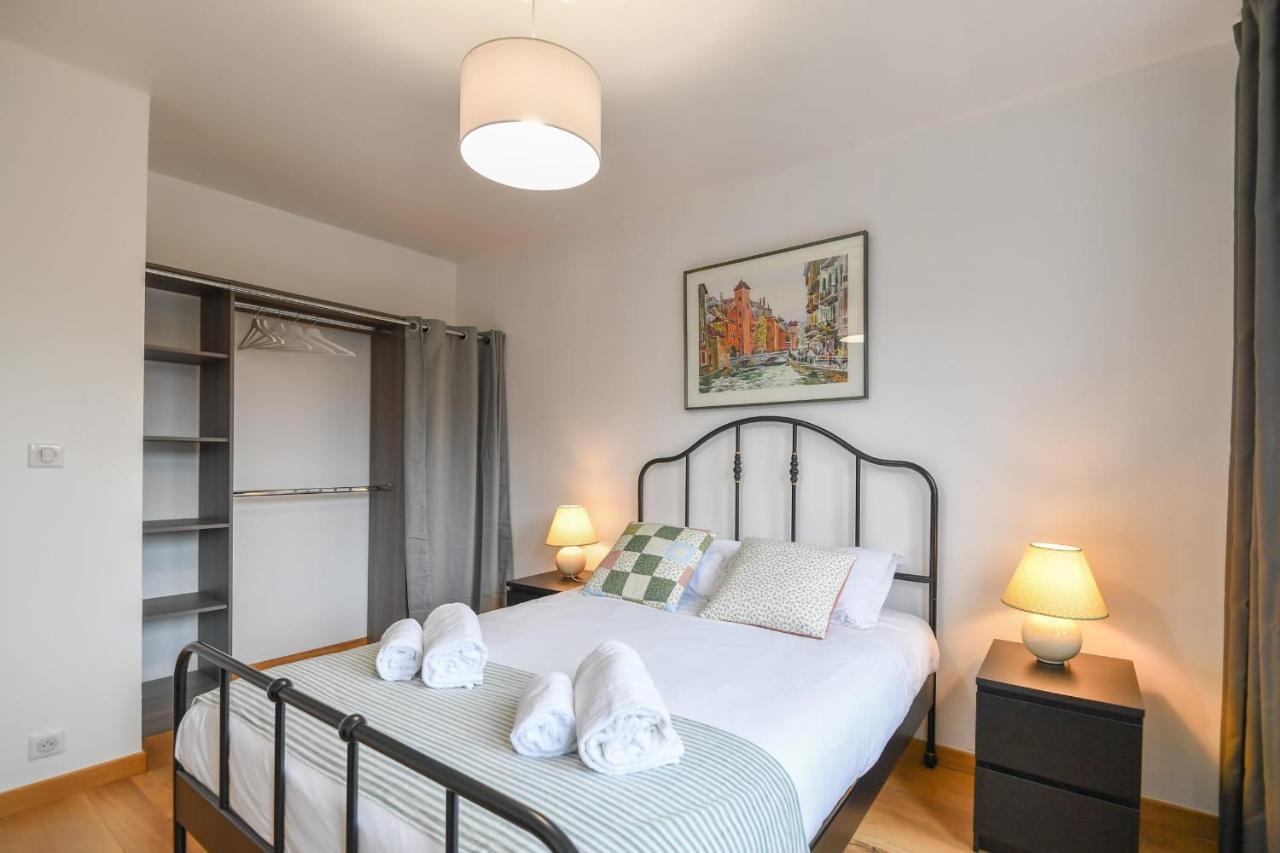 Nice Apartment With Balcony Very Close To The City Center Annecy Exterior foto
